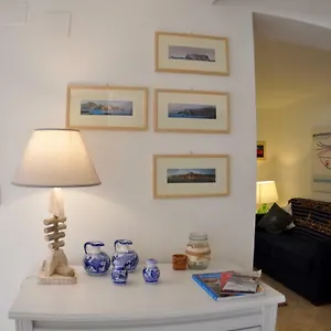 https://casa-frida-palermo.sicilyhotelsitaly.net